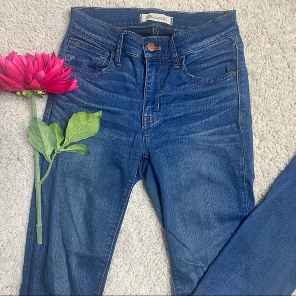 Madewell Roadtripper Jean in Orson Wash - Picture 8 of 15